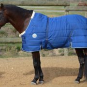 couverture-cheval-systeme-maintien-3-sangles-filetcrin